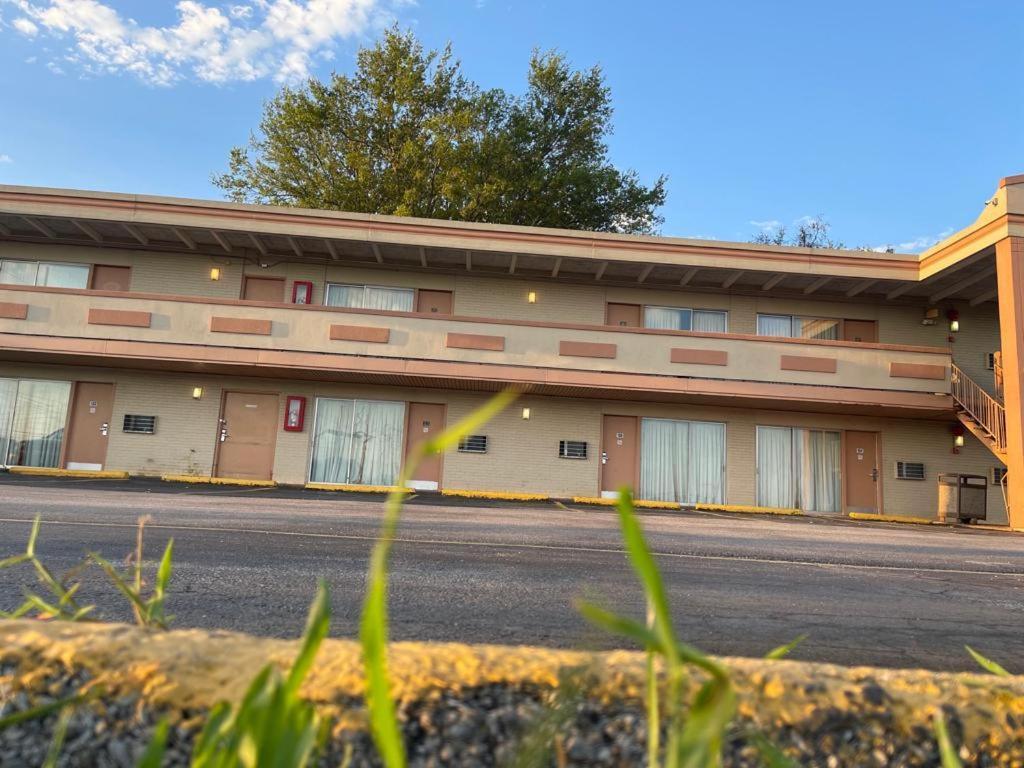 Haven Inn & Suites St Louis Hazelwood - Airport North Esterno foto