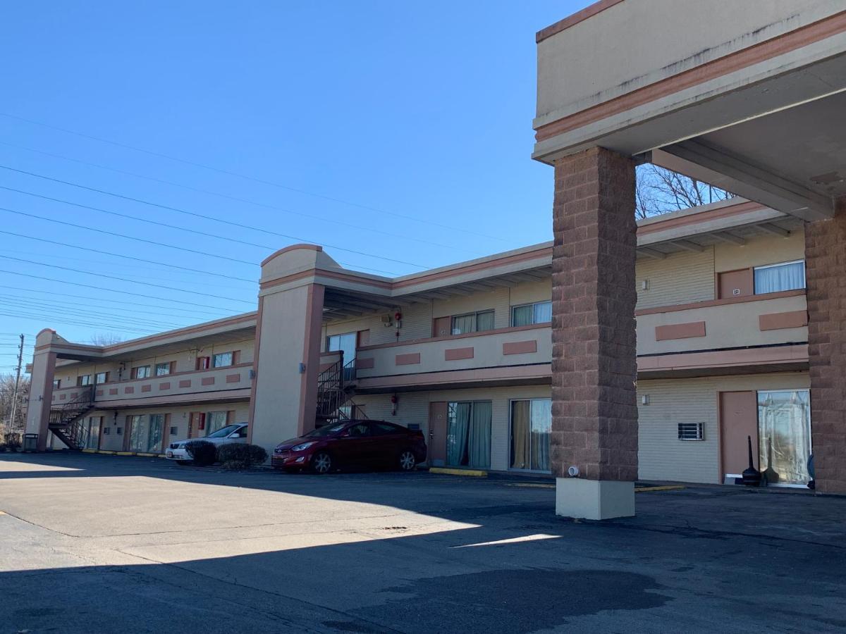 Haven Inn & Suites St Louis Hazelwood - Airport North Esterno foto